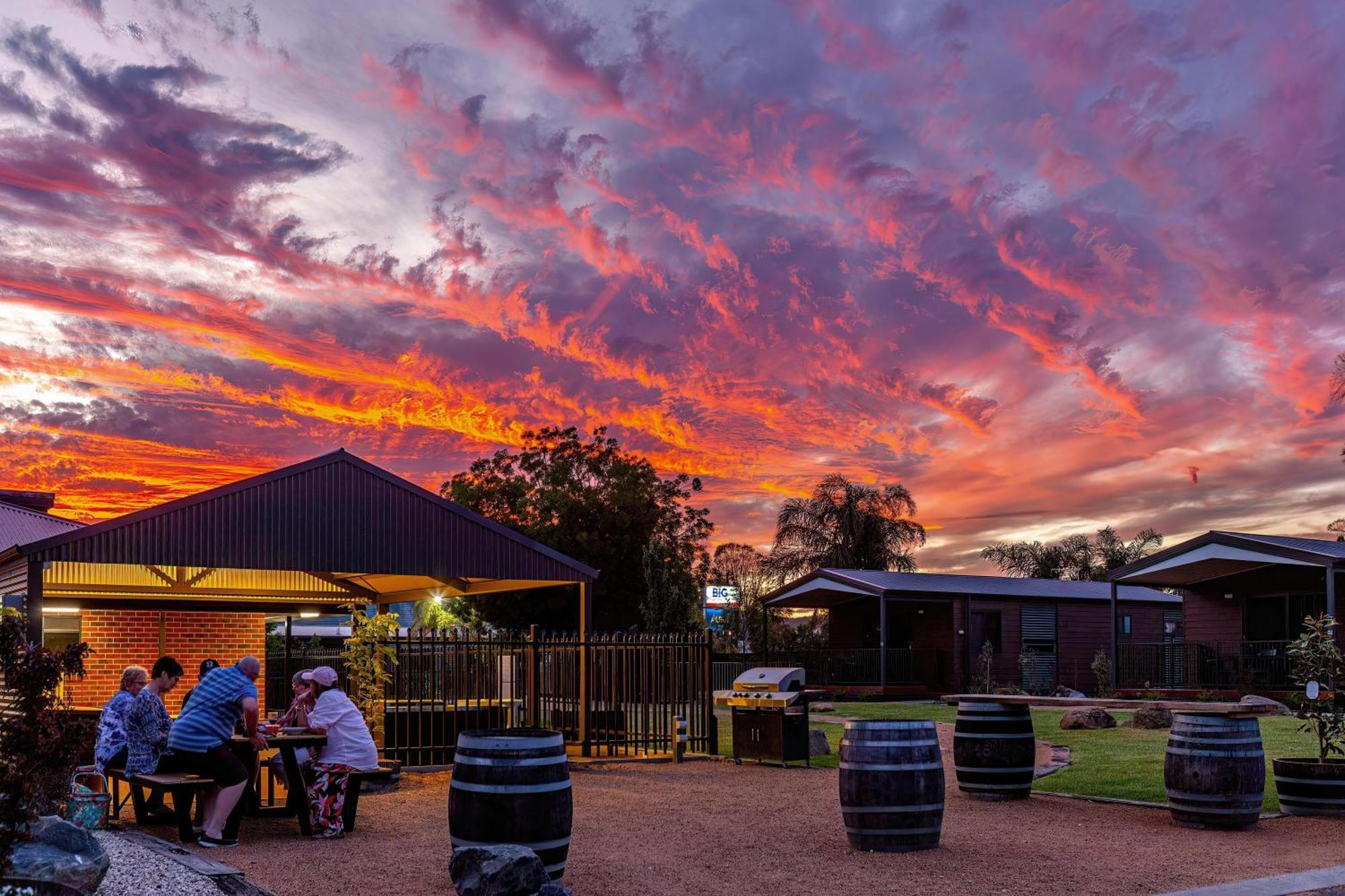Big4 Albury Tourist Park Hotel ภายนอก รูปภาพ